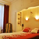 Avenir Jonquiere Hotel *